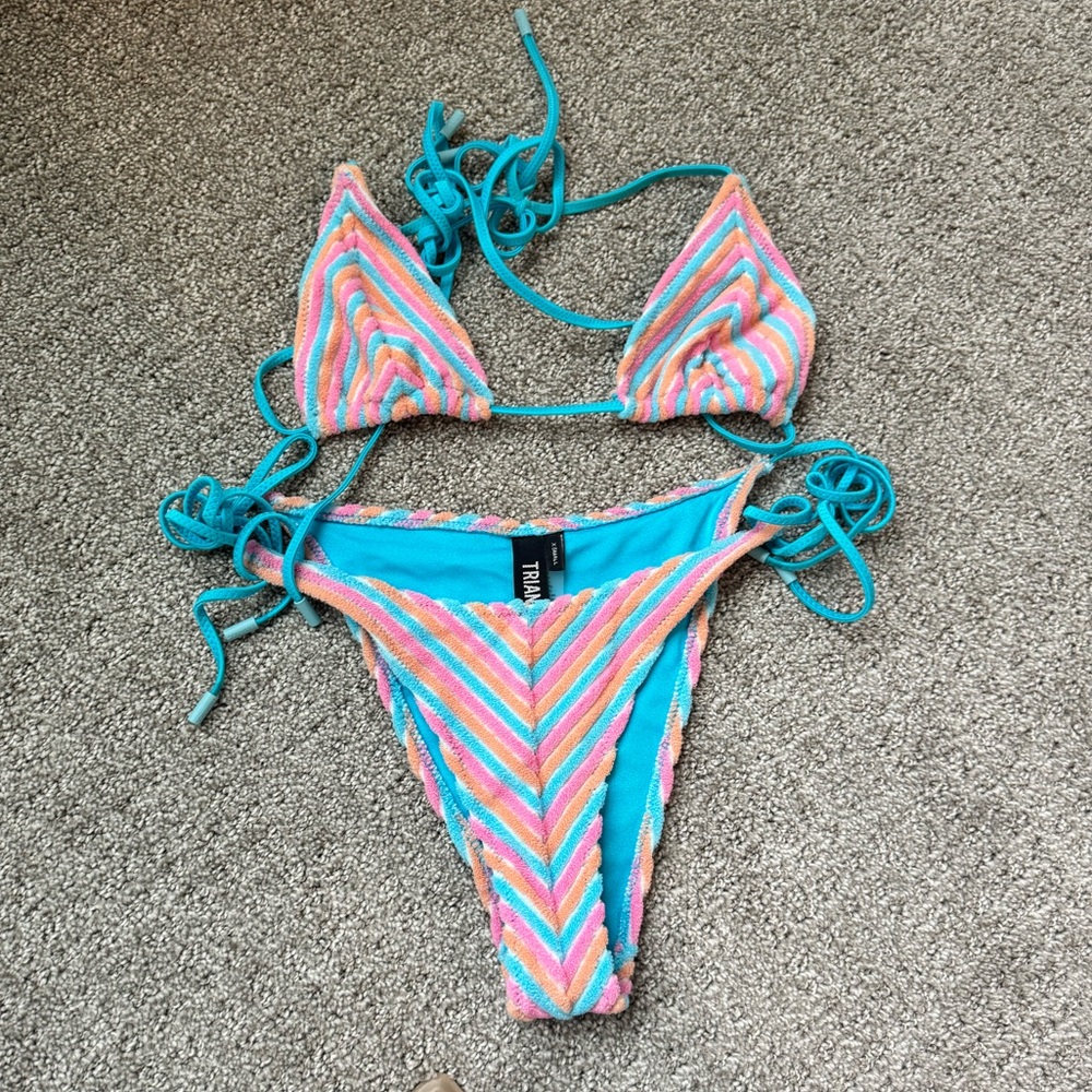 TRIANGl Bikini